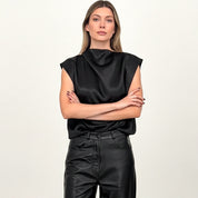 Stijlvolle minimalistische losvallende casual mouwloze top voor dames