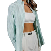 Losvallend plus-size gestreept overhemd voor dames