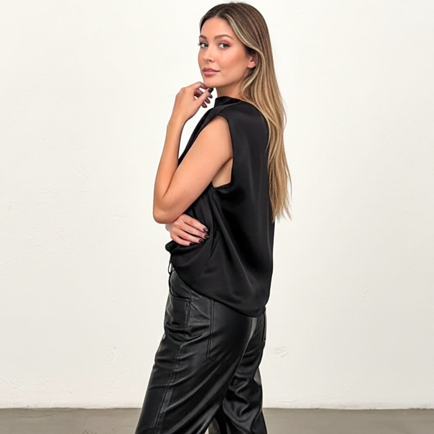 Stijlvolle minimalistische losvallende casual mouwloze top voor dames