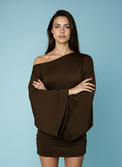One-shoulder top met ceintuur