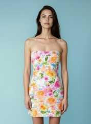 Minirok met figuurknuffelende buis