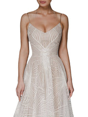 Lente en zomer sexy sling geborduurde mouwloze jurk