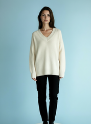 Zachte trui met V-hals