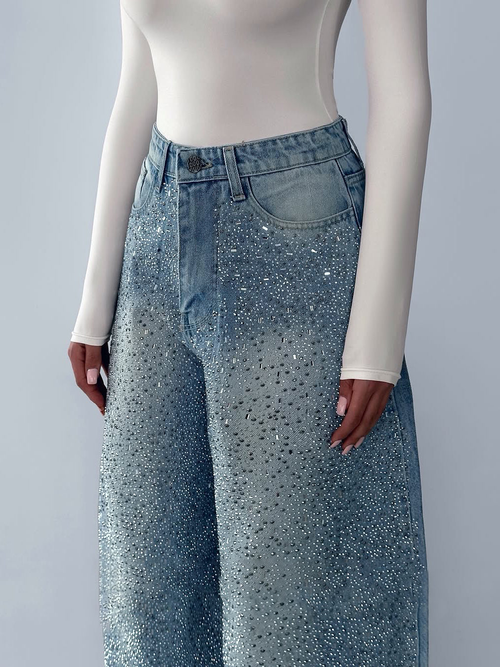 Wide-Leg Rhinestone Jeans – Vintage Denim met Sparkle Detail