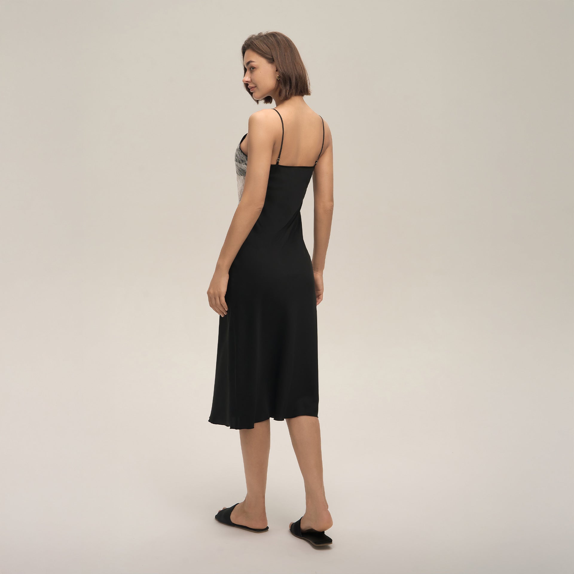 Satijnen-chiffon kanten patchwork-jurk met een rugloos ontwerp, perfect als loungewear