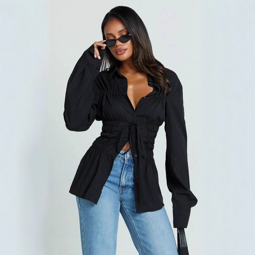 Stijlvolle elegante reversblouse voor dames met geplooide details en lange mouwen