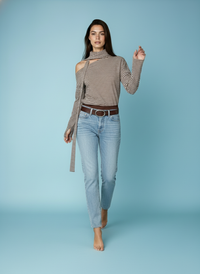 Gestreepte top met sjaaldetail