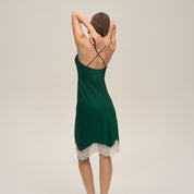 Effen kleur satijnen patchwork kant backless hemd pyjama's