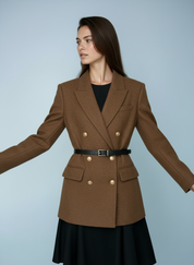 Wollen blazer met ceintuur en gouden knopen