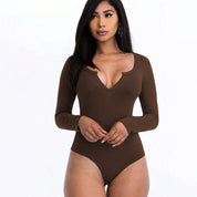 Minimalistische Bodysuit met Diepe Halslijn – Comfort & Elegantie