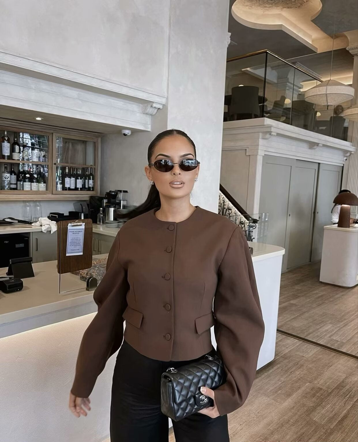 Trendy Tweedelige Set met Jasje en Rok