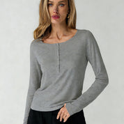 Nieuwe stijlvolle chique ronde hals lange mouw basis top