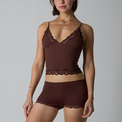 Lichtgewicht Kanten Driehoekige Hemd En Slip Set Met Delicate Rand