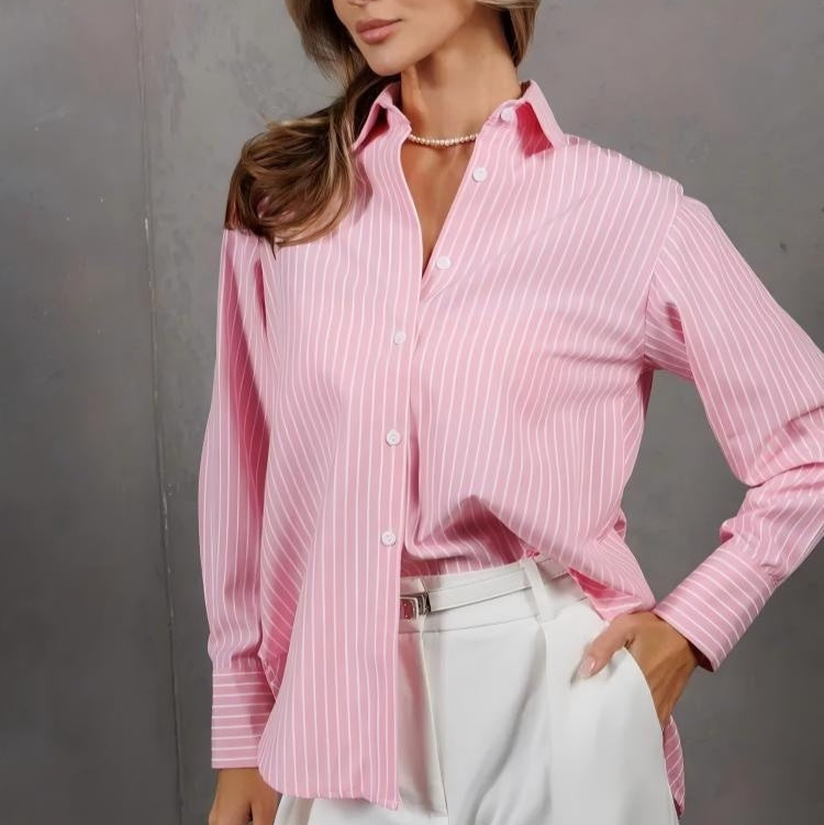 Losvallend plus-size gestreept overhemd voor dames