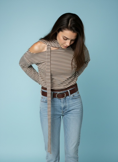 Gestreepte top met sjaaldetail
