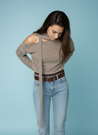 Gestreepte top met sjaaldetail