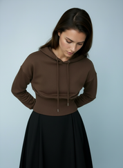 Cropped hoodie met brede tailleband